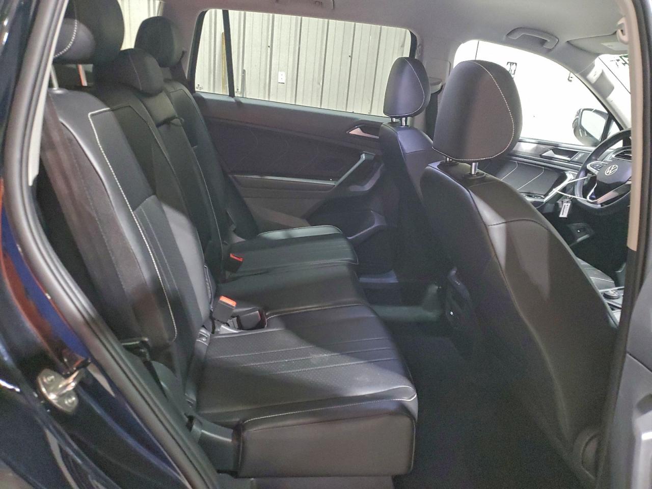 2024 VOLKSWAGEN TIGUAN SE photo 11