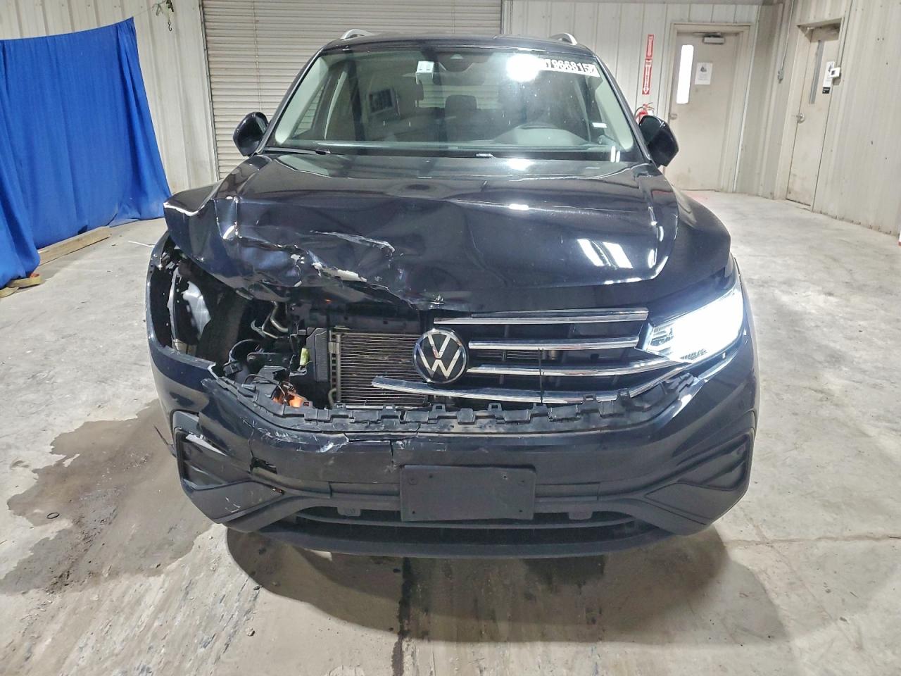 2024 VOLKSWAGEN TIGUAN SE photo 5