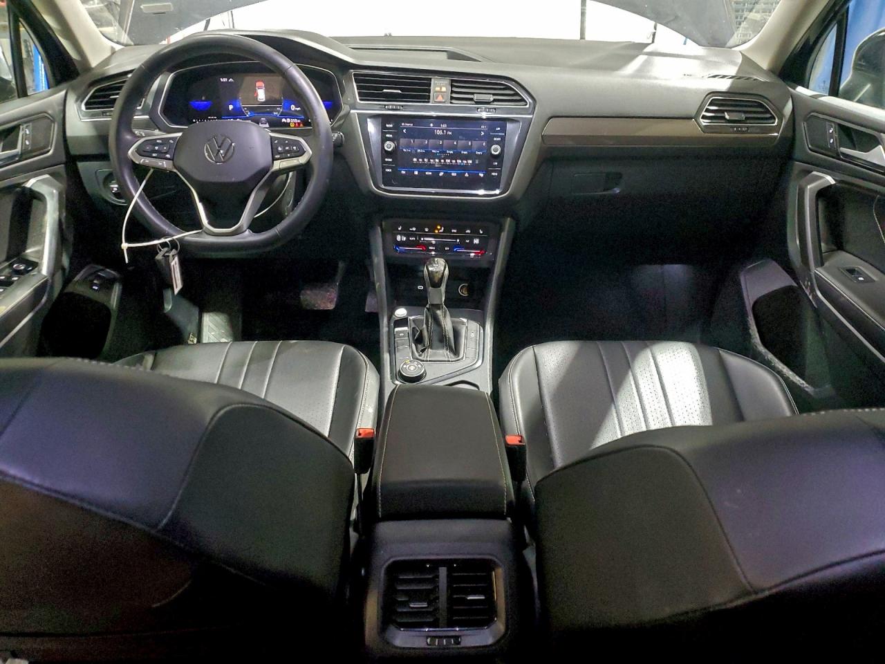 2024 VOLKSWAGEN TIGUAN SE photo 8