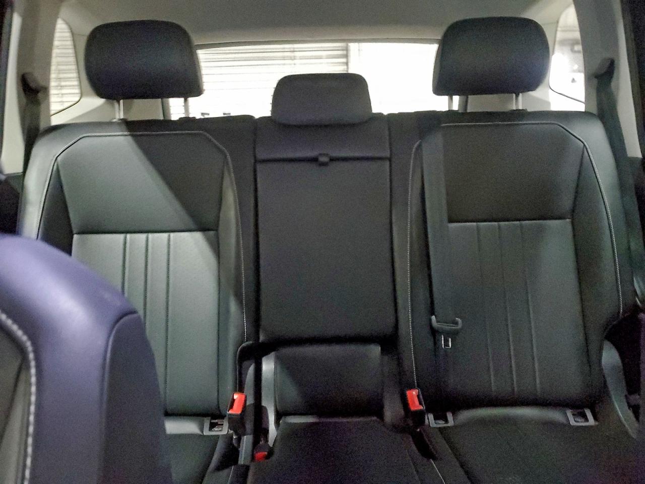 2024 VOLKSWAGEN TIGUAN SE photo 10