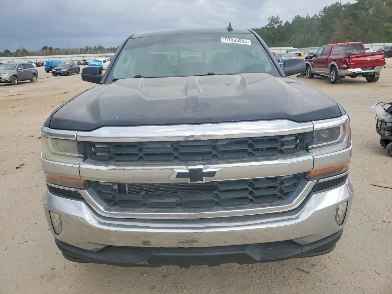 2016 CHEVROLET SILVERADO C1500 LT photo 5