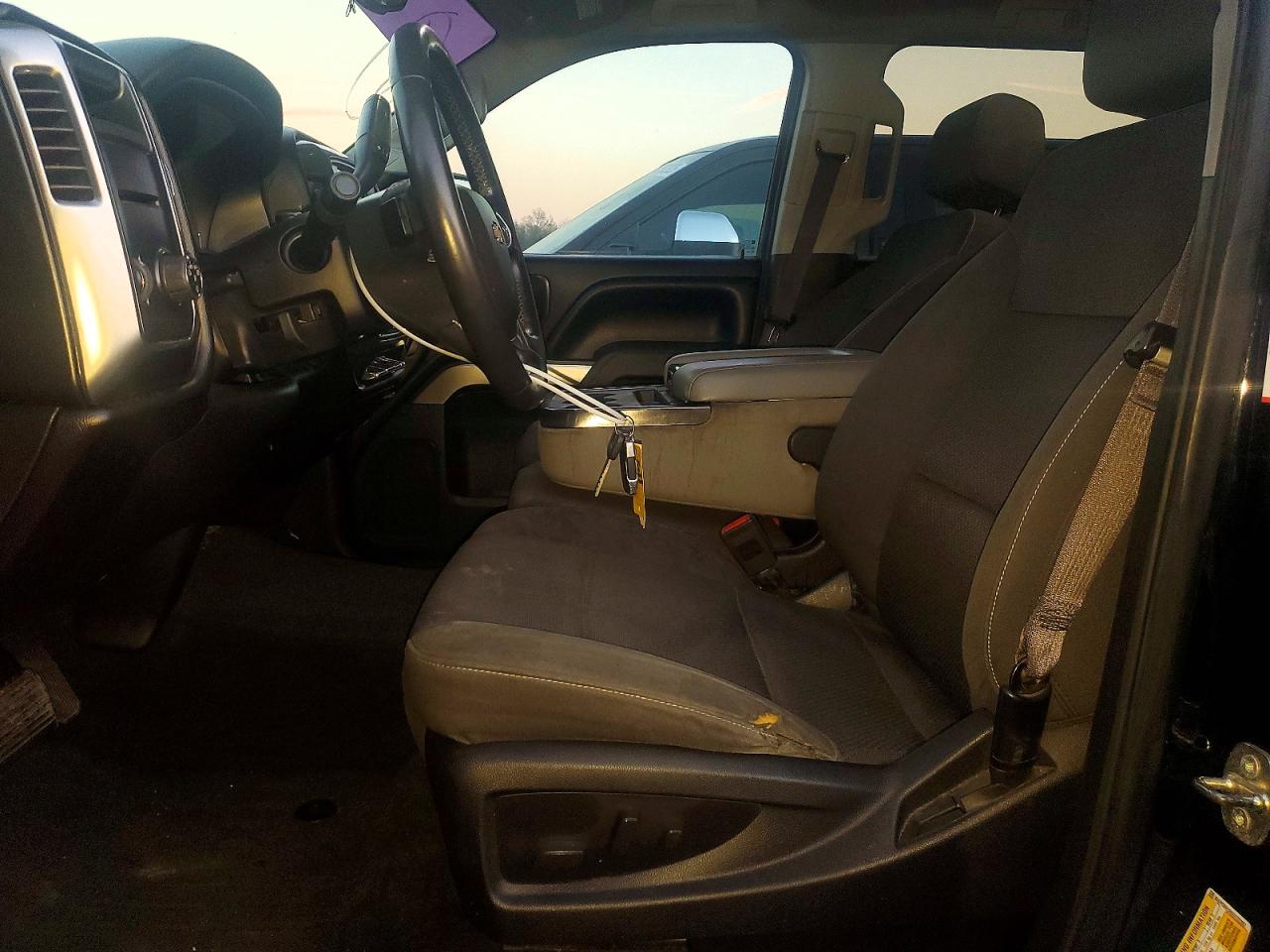 2016 CHEVROLET SILVERADO C1500 LT photo 7