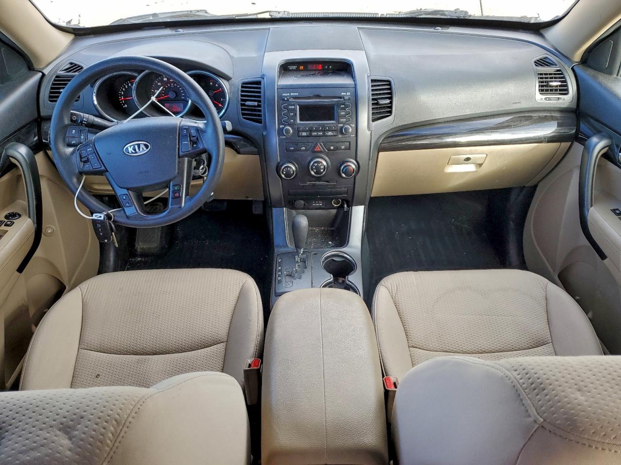 2011 KIA SORENTO BASE photo 8