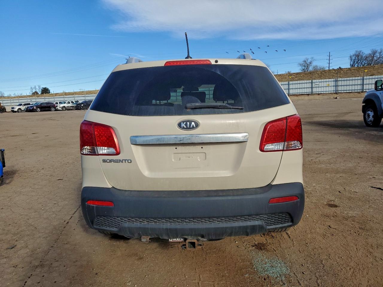 2011 KIA SORENTO BASE photo 6