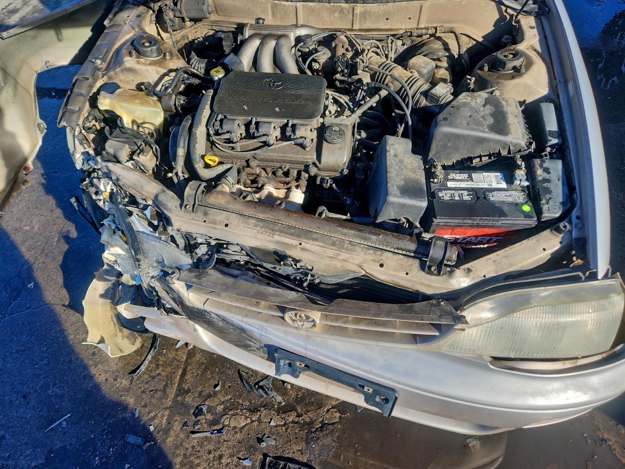 1996 TOYOTA CAMRY LE photo 21