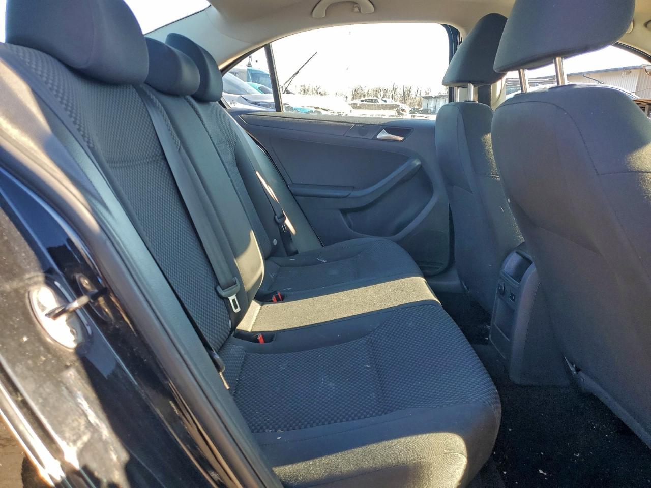 2013 VOLKSWAGEN JETTA BASE photo 10