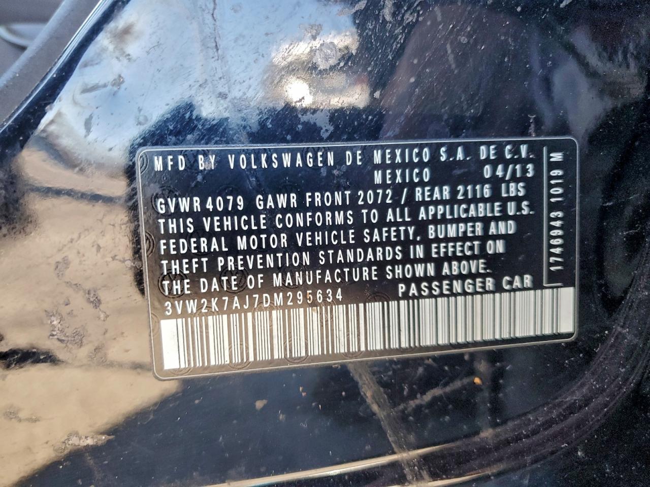 2013 VOLKSWAGEN JETTA BASE photo 12