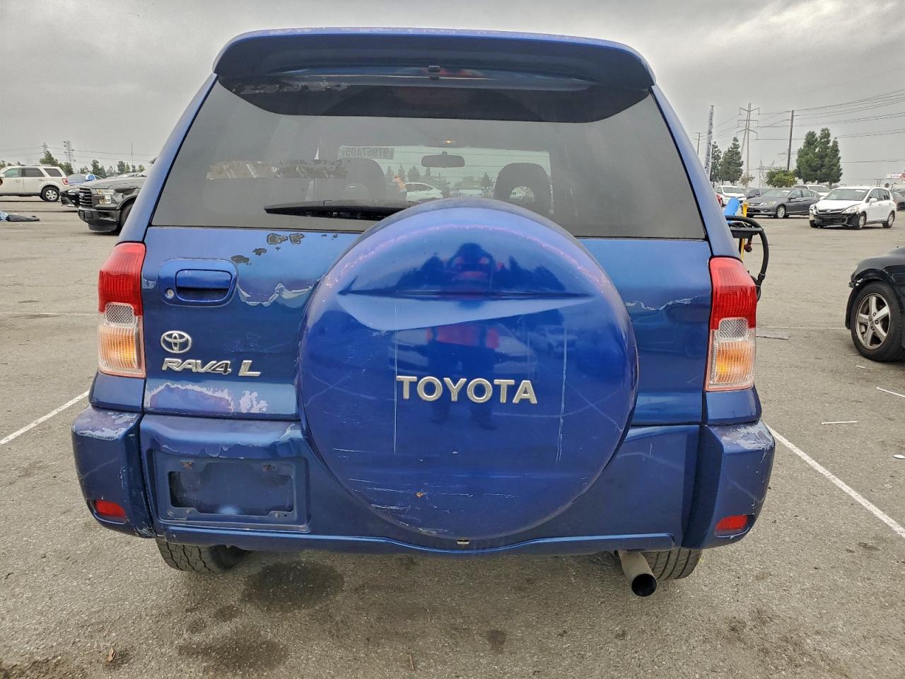2002 TOYOTA RAV4 photo 6