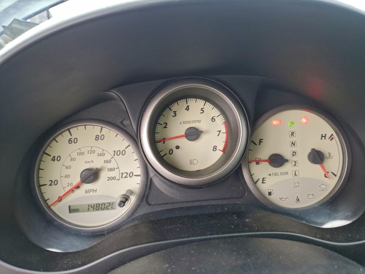 2002 TOYOTA RAV4 photo 9