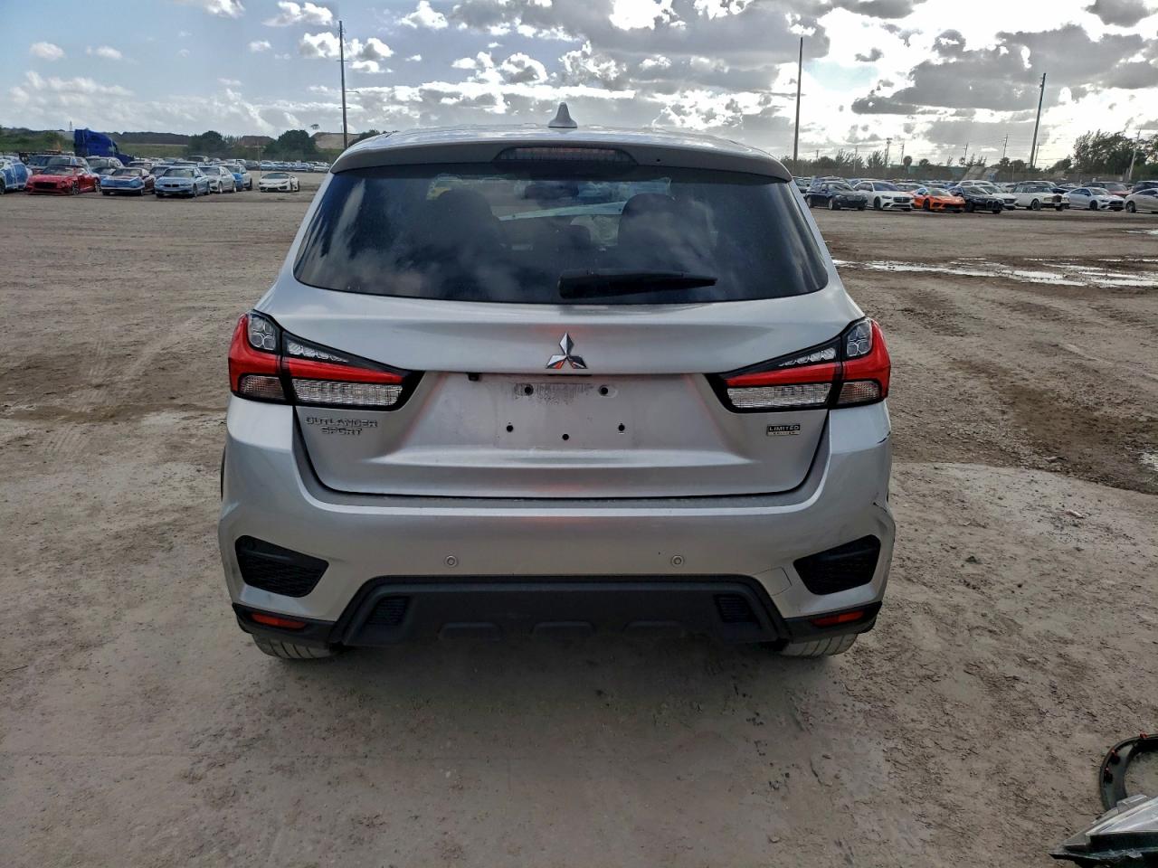 2022 MITSUBISHI OUTLANDER SPORT ES photo 6