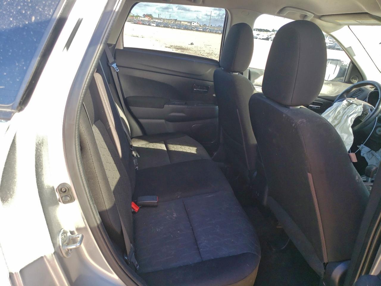 2022 MITSUBISHI OUTLANDER SPORT ES photo 11