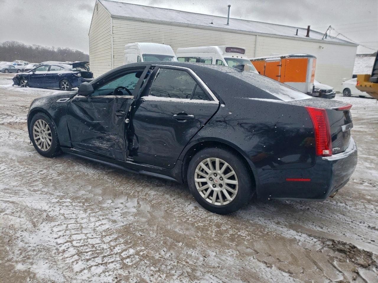 2011 CADILLAC CTS photo 2