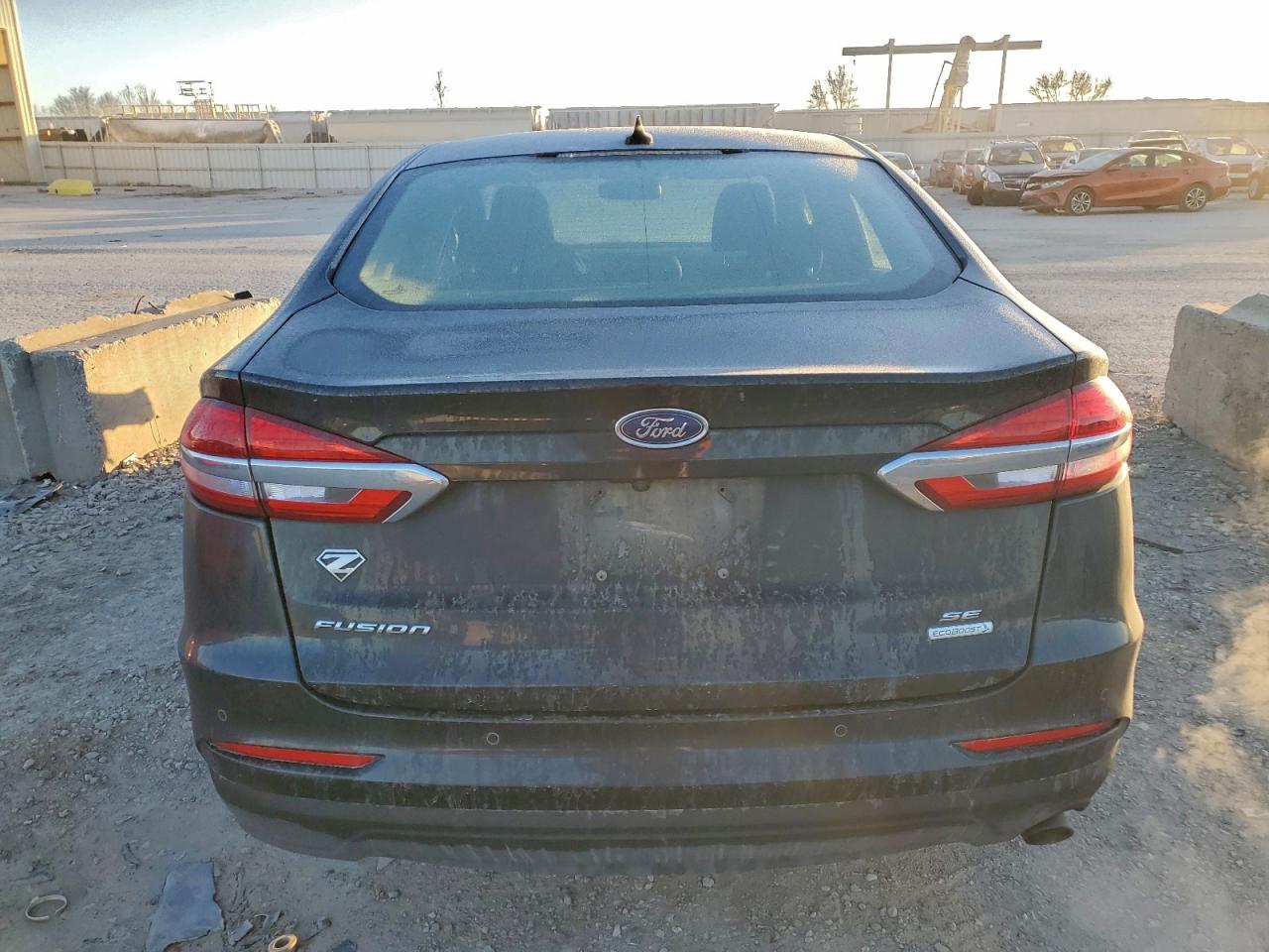 2020 FORD FUSION SE photo 6