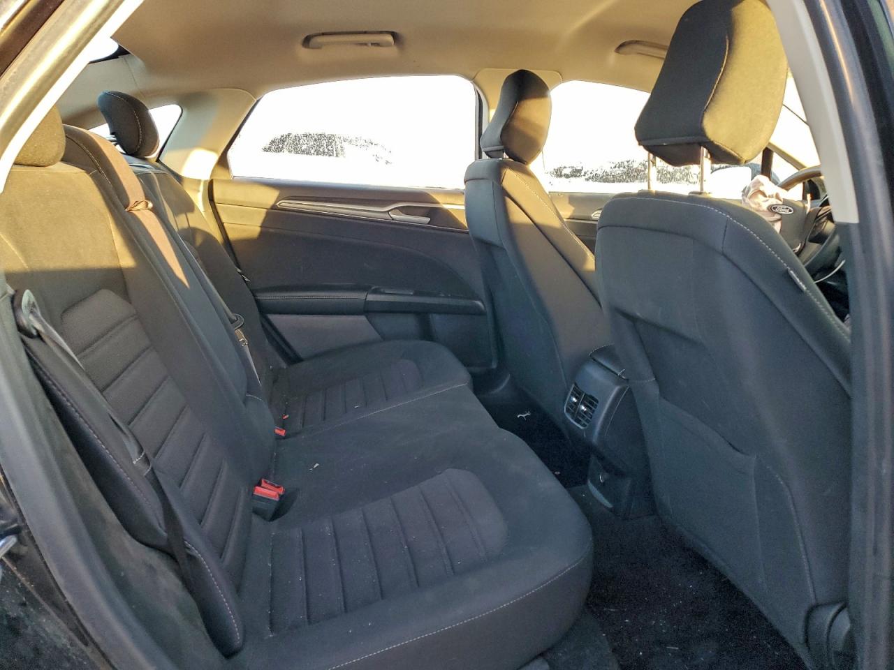 2020 FORD FUSION SE photo 10