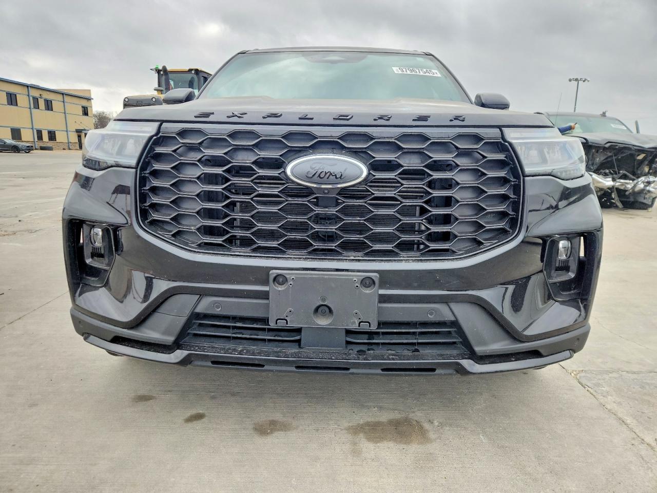 2025 FORD EXPLORER ST-LINE photo 5