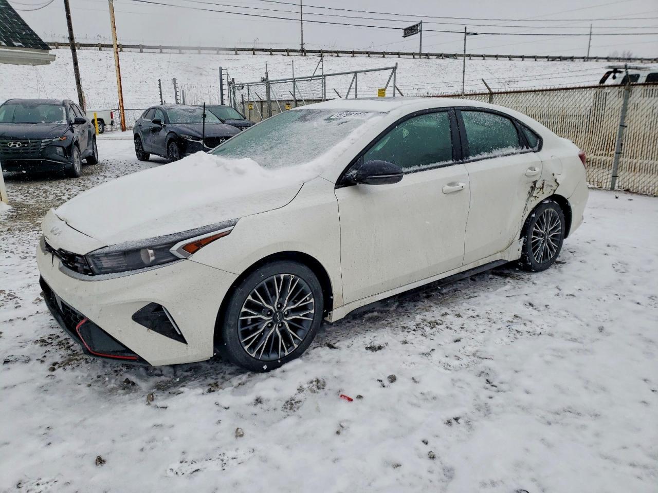2023 KIA FORTE