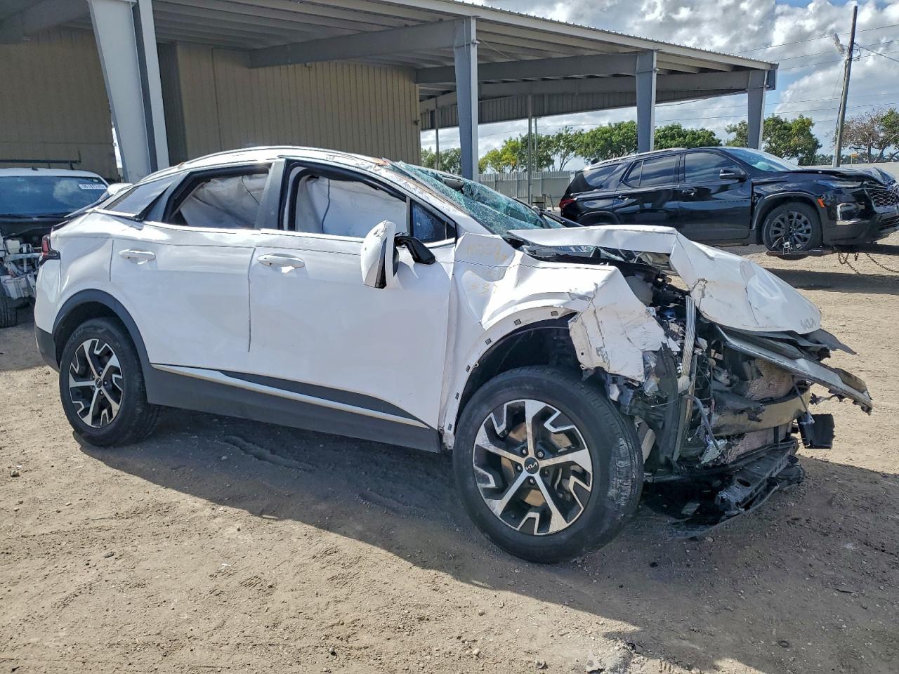 2023 KIA SPORTAGE EX photo 4