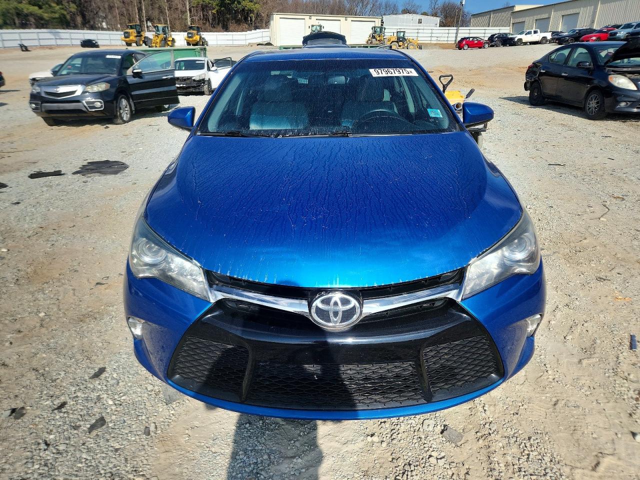 2017 TOYOTA CAMRY LE photo 5