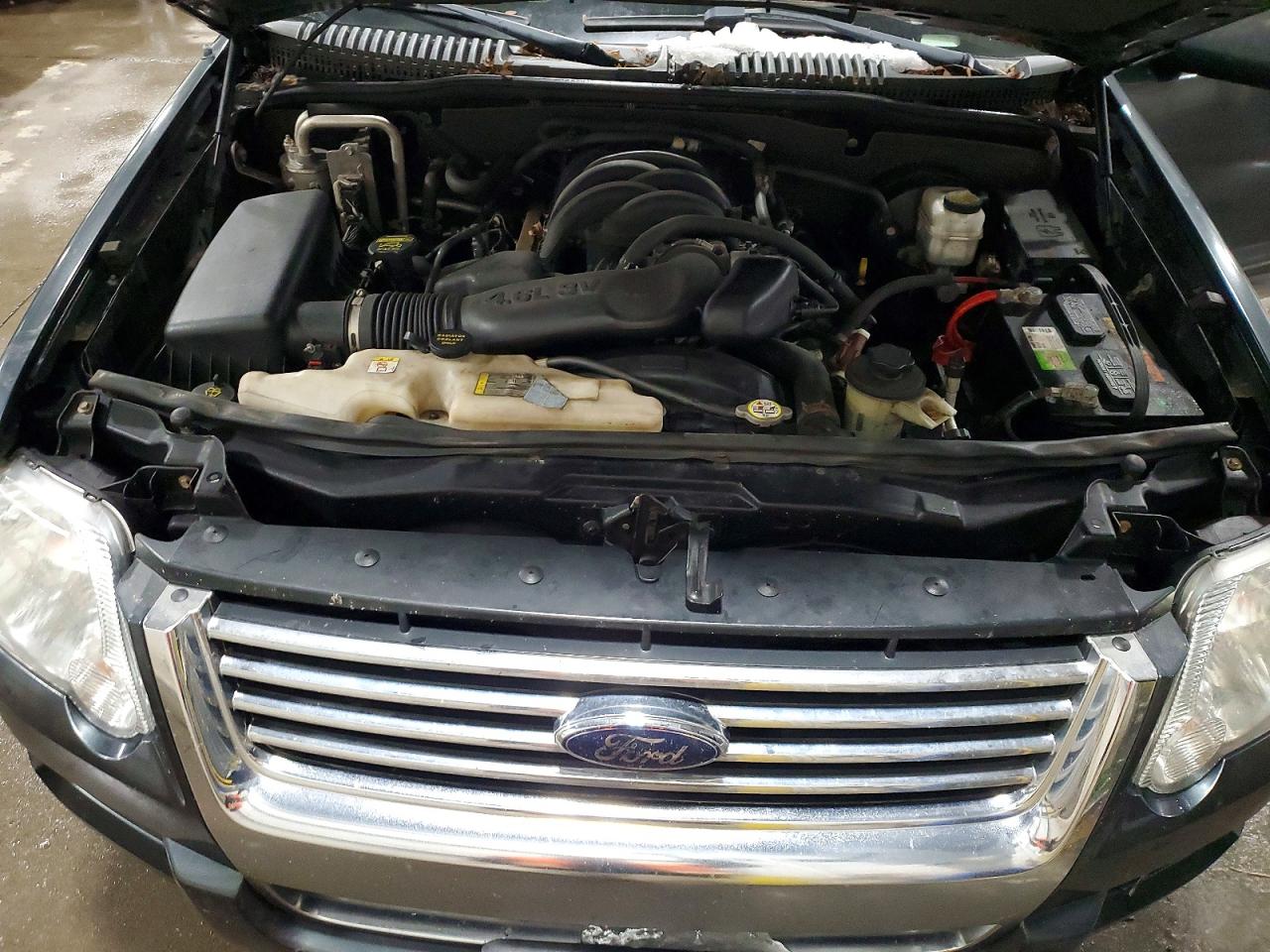 2010 FORD EXPLORER XLT photo 11