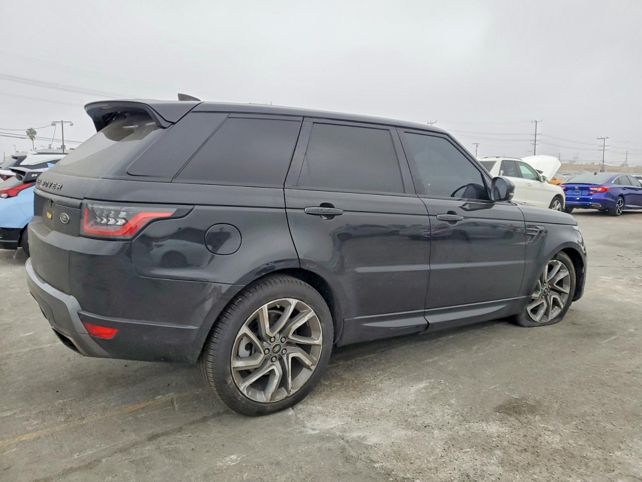 2021 LAND ROVER RANGE ROVER SPORT HSE SILVER EDITION photo 3