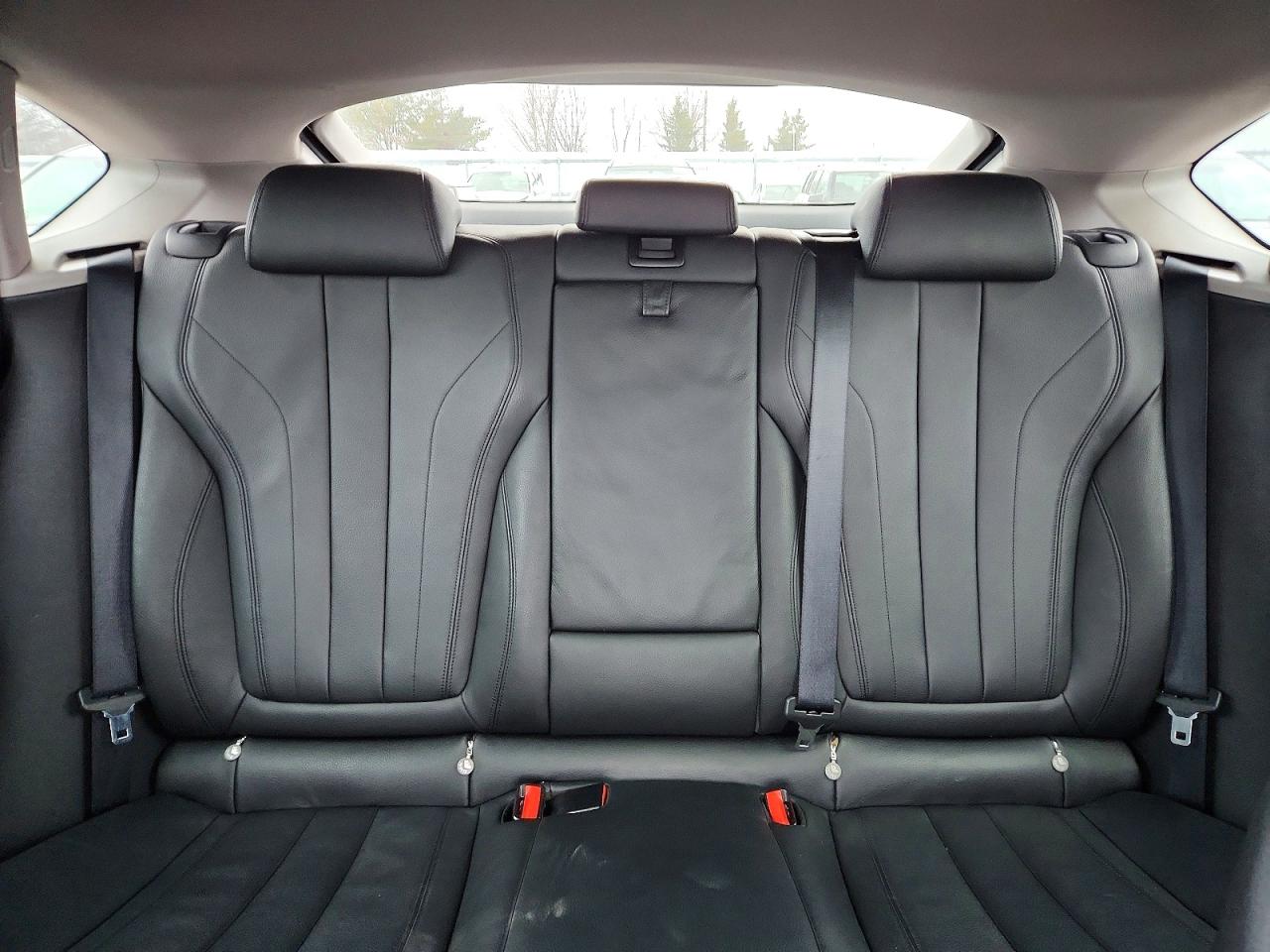 2015 BMW X6 XDRIVE35I photo 10