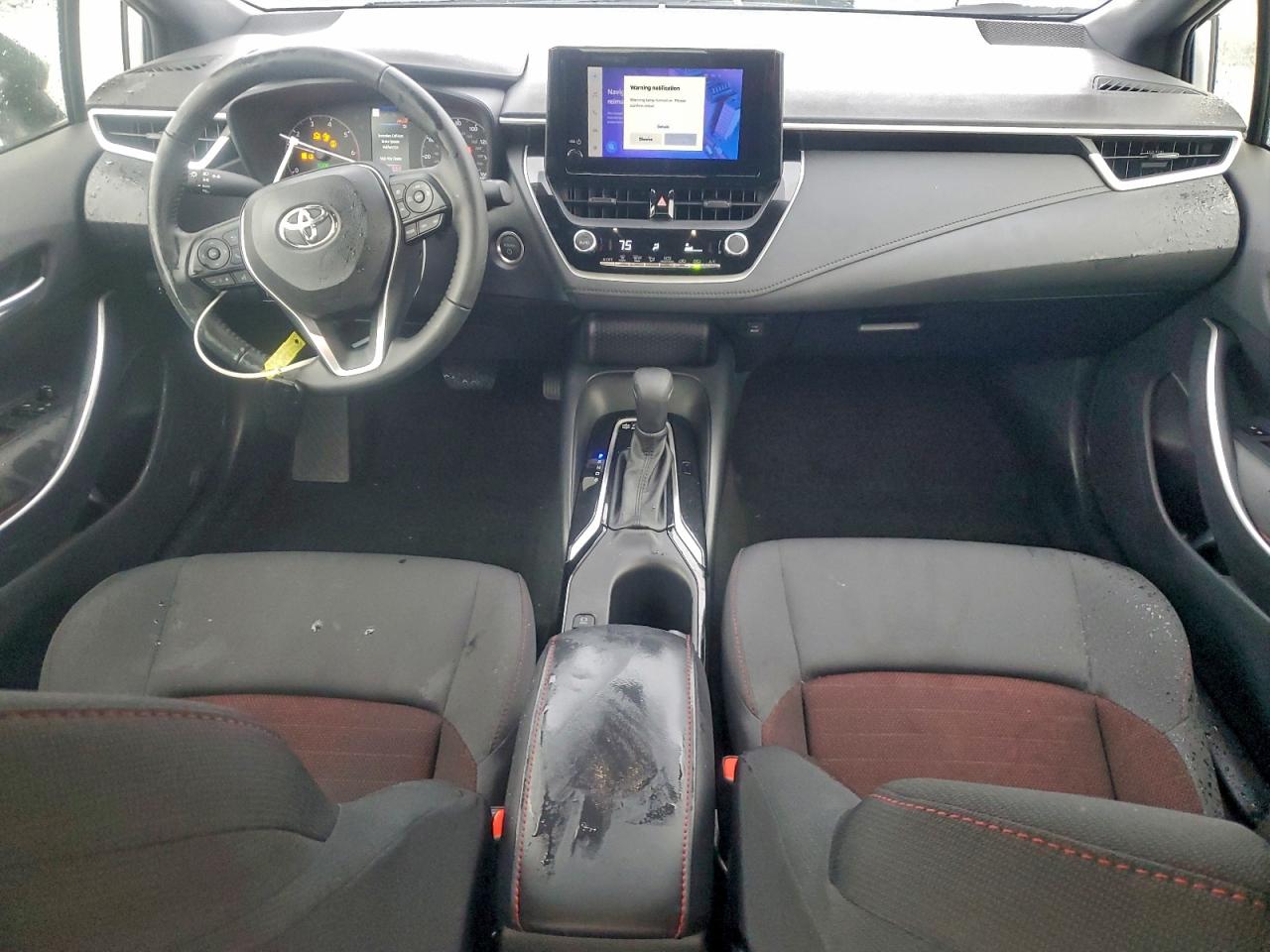 2025 TOYOTA COROLLA LE photo 8
