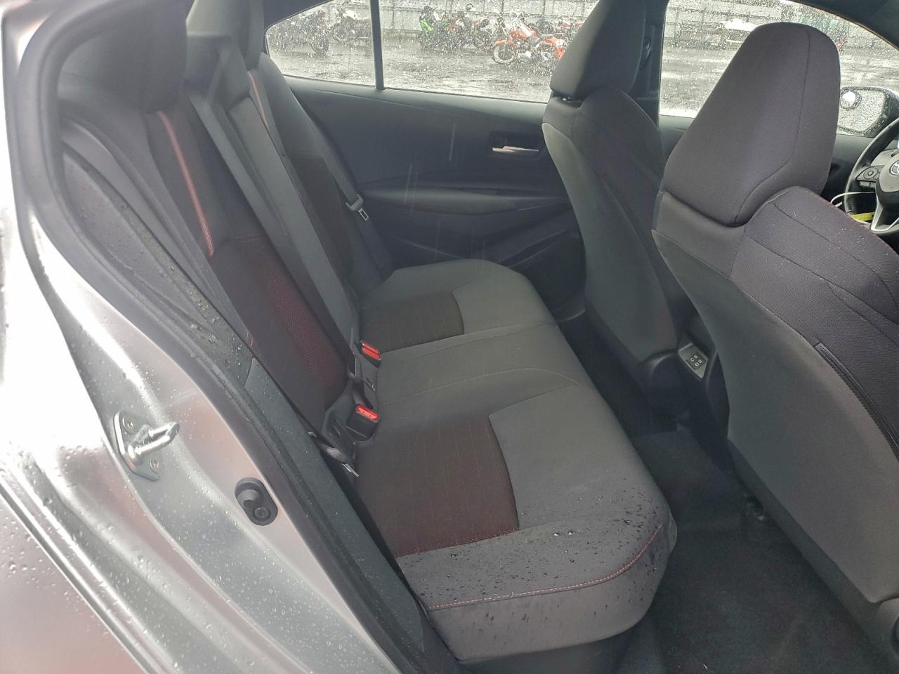 2025 TOYOTA COROLLA LE photo 10