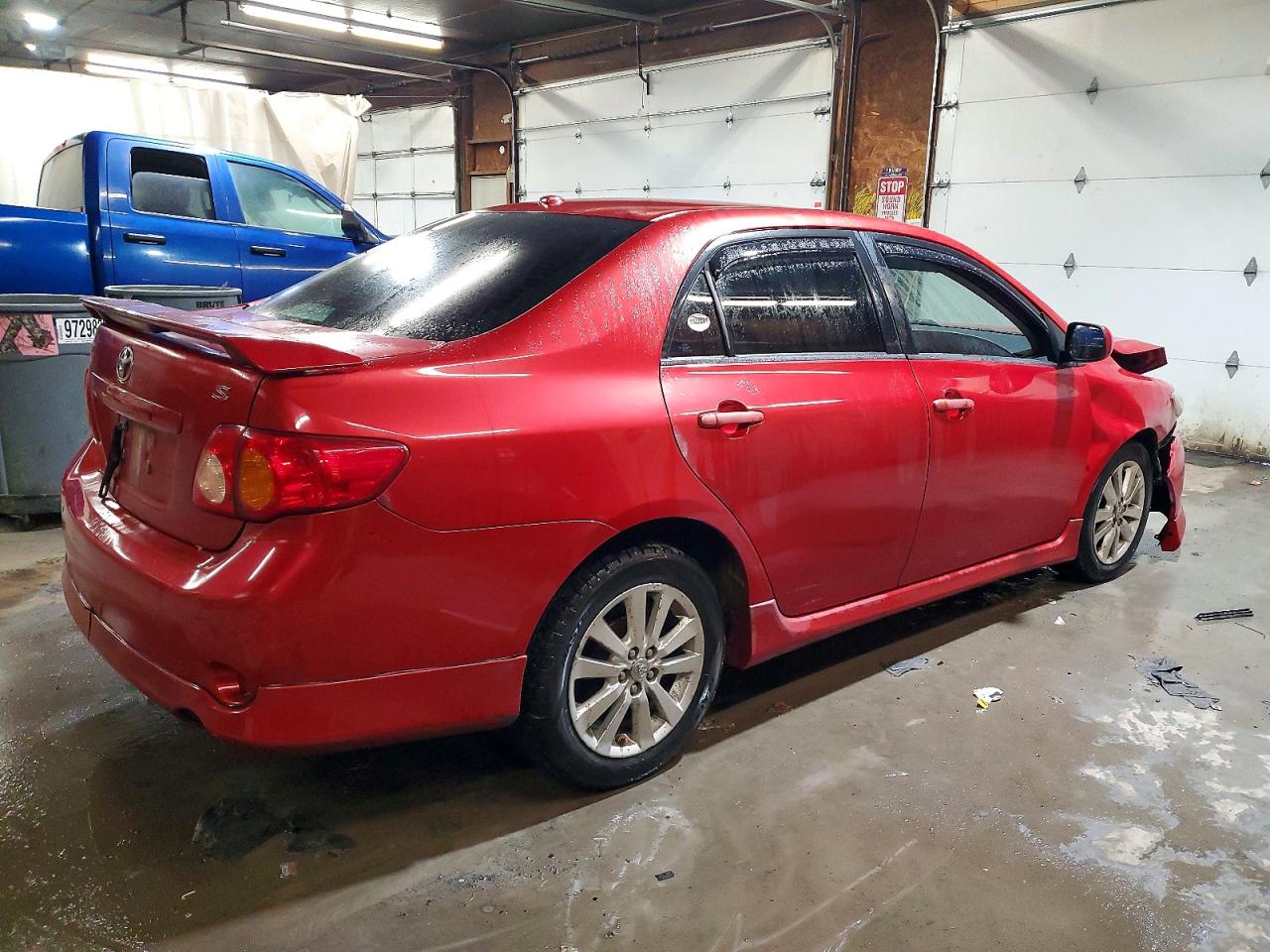 2010 TOYOTA COROLLA BASE photo 3