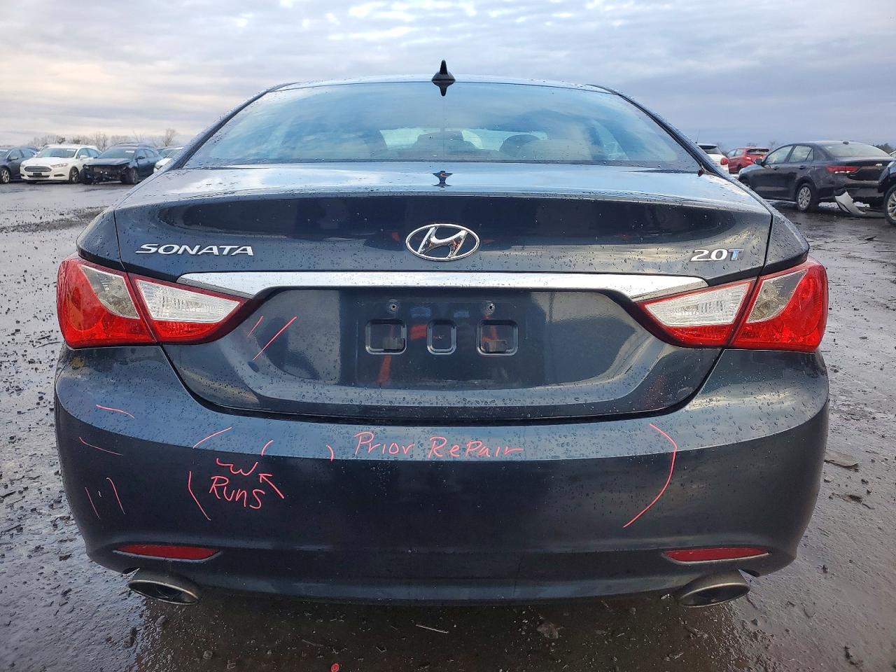 2013 HYUNDAI SONATA SE photo 6