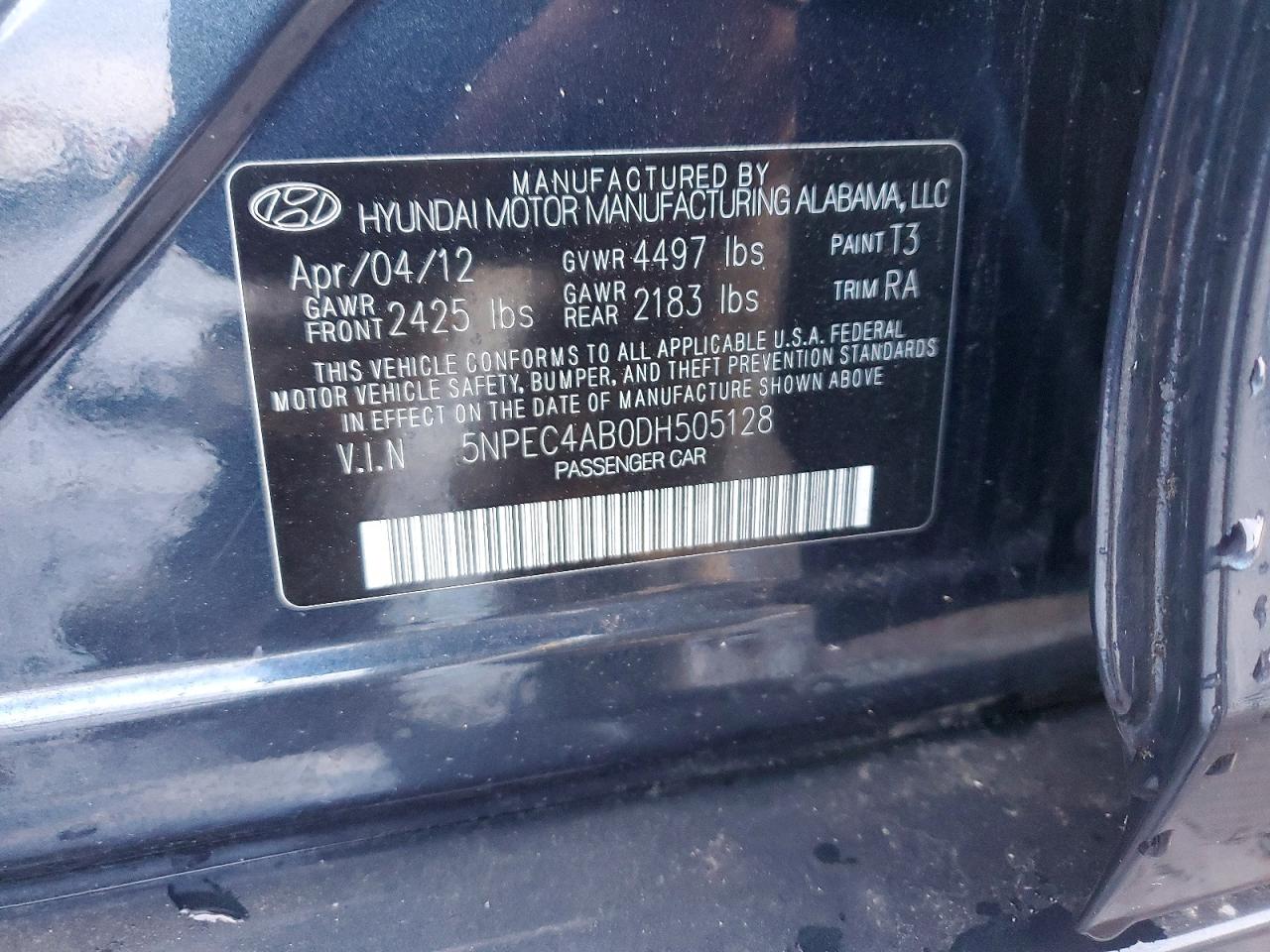 2013 HYUNDAI SONATA SE photo 12