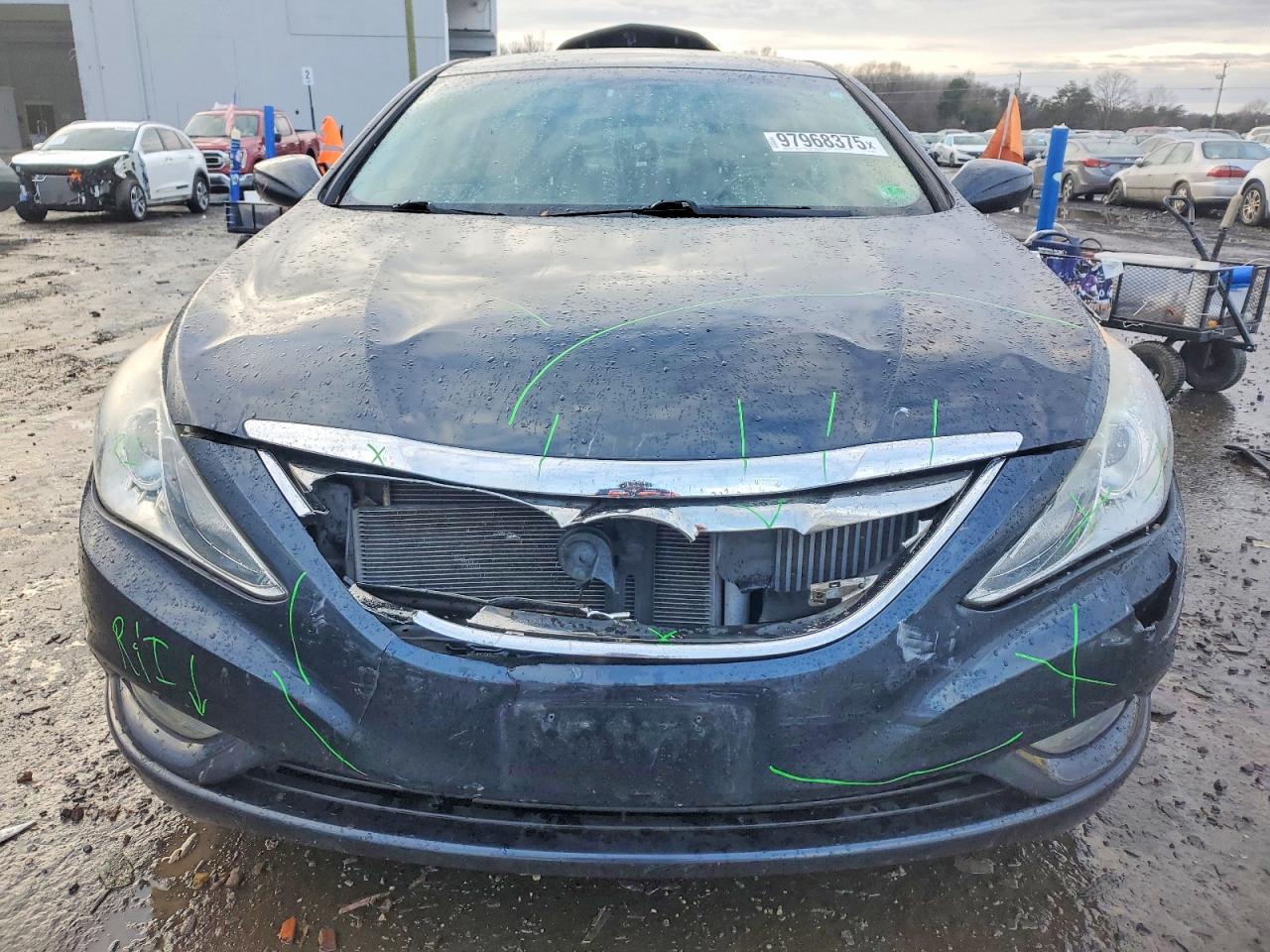 2013 HYUNDAI SONATA SE photo 5