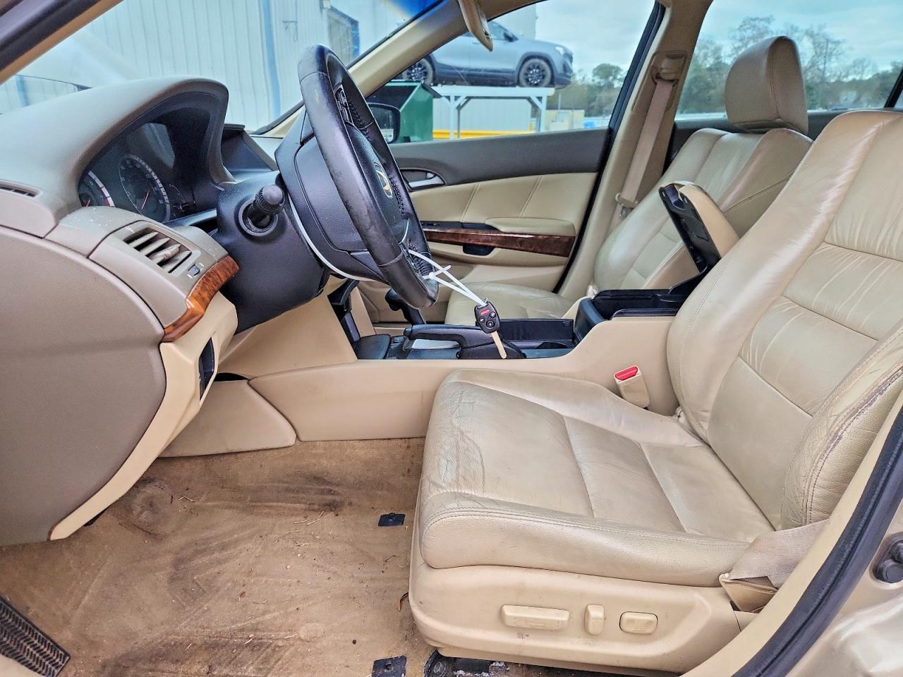 2010 HONDA ACCORD EXL photo 7