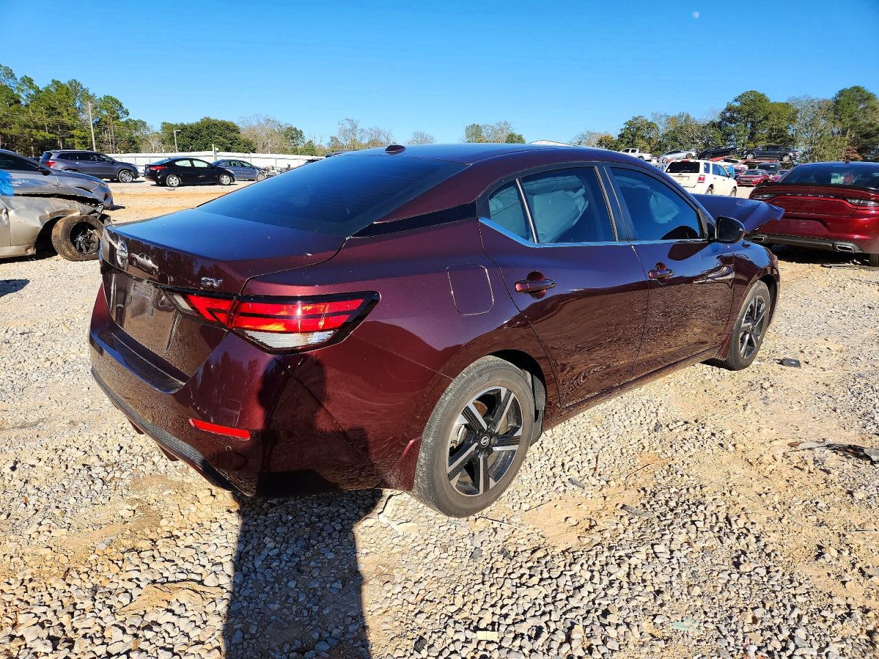 2024 NISSAN SENTRA SV photo 3