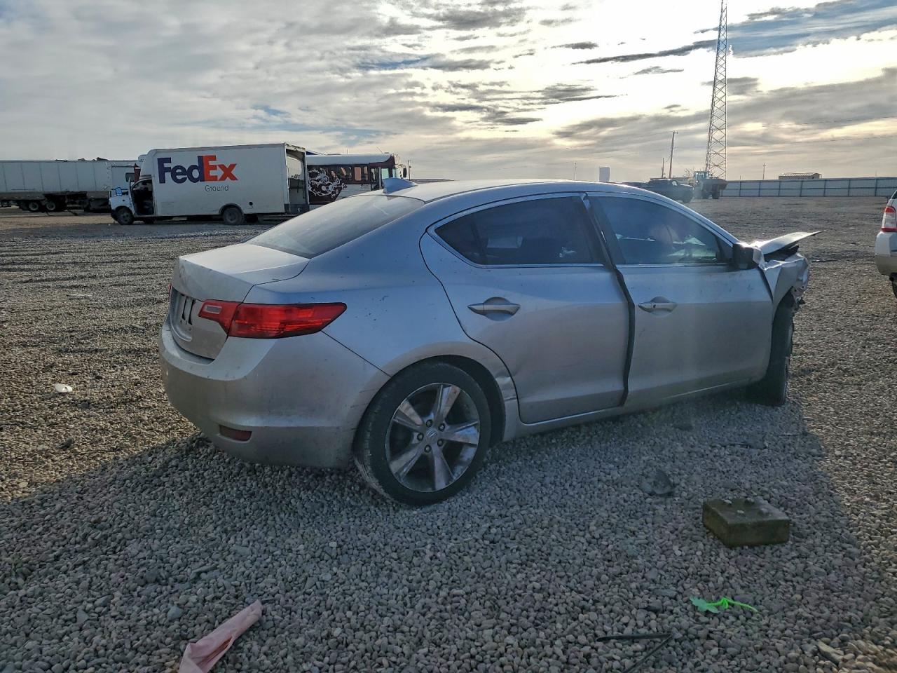 2013 ACURA ILX 20 PREMIUM photo 3