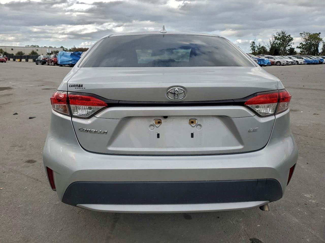 2021 TOYOTA COROLLA LE photo 6
