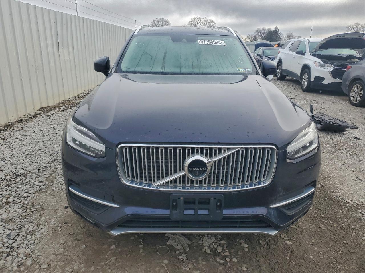 2016 VOLVO XC90 T6 photo 5