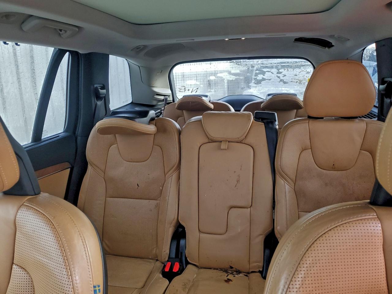 2016 VOLVO XC90 T6 photo 10