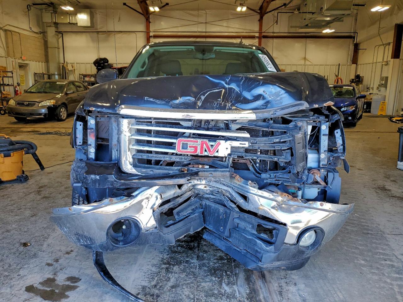2010 GMC SIERRA K1500 SLE photo 5