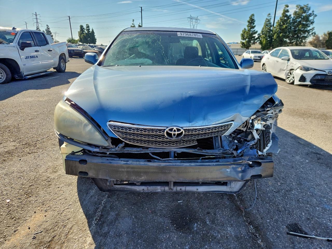 2002 TOYOTA CAMRY LE photo 5