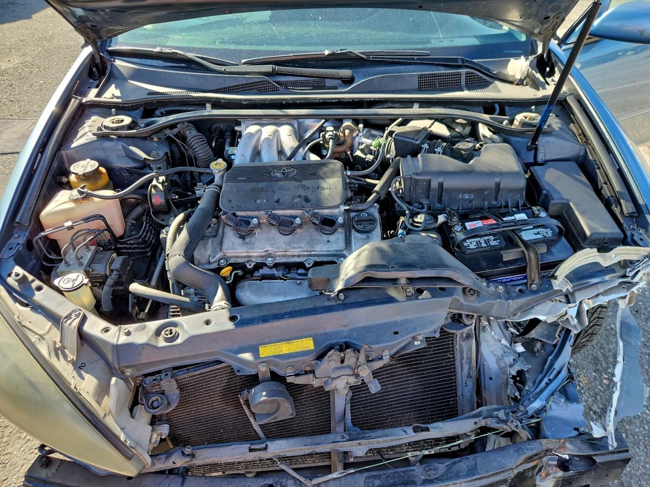 2002 TOYOTA CAMRY LE photo 11