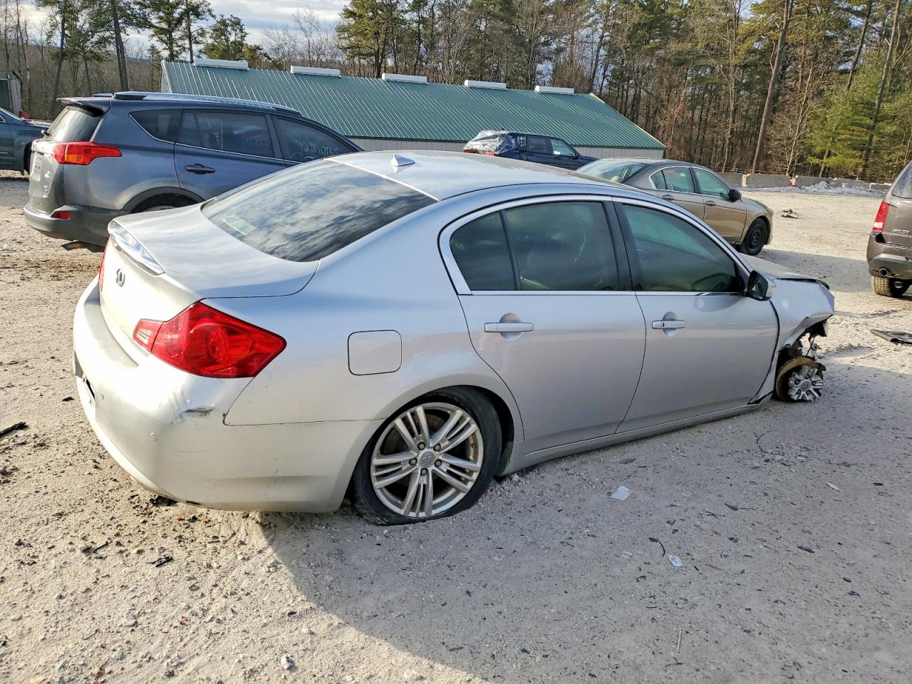 2012 INFINITI G37 photo 3