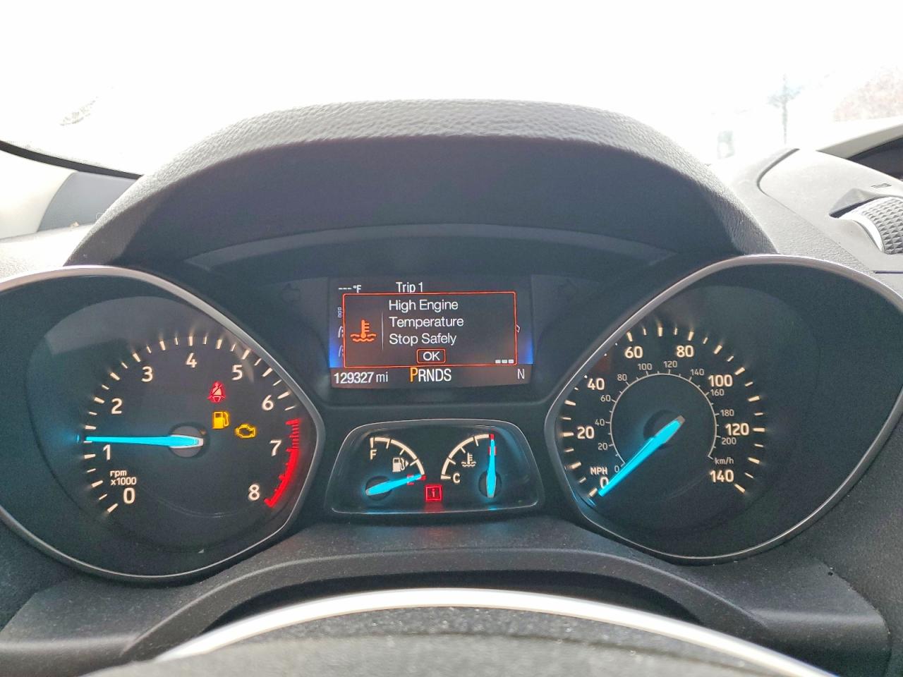 2017 FORD ESCAPE SE photo 9