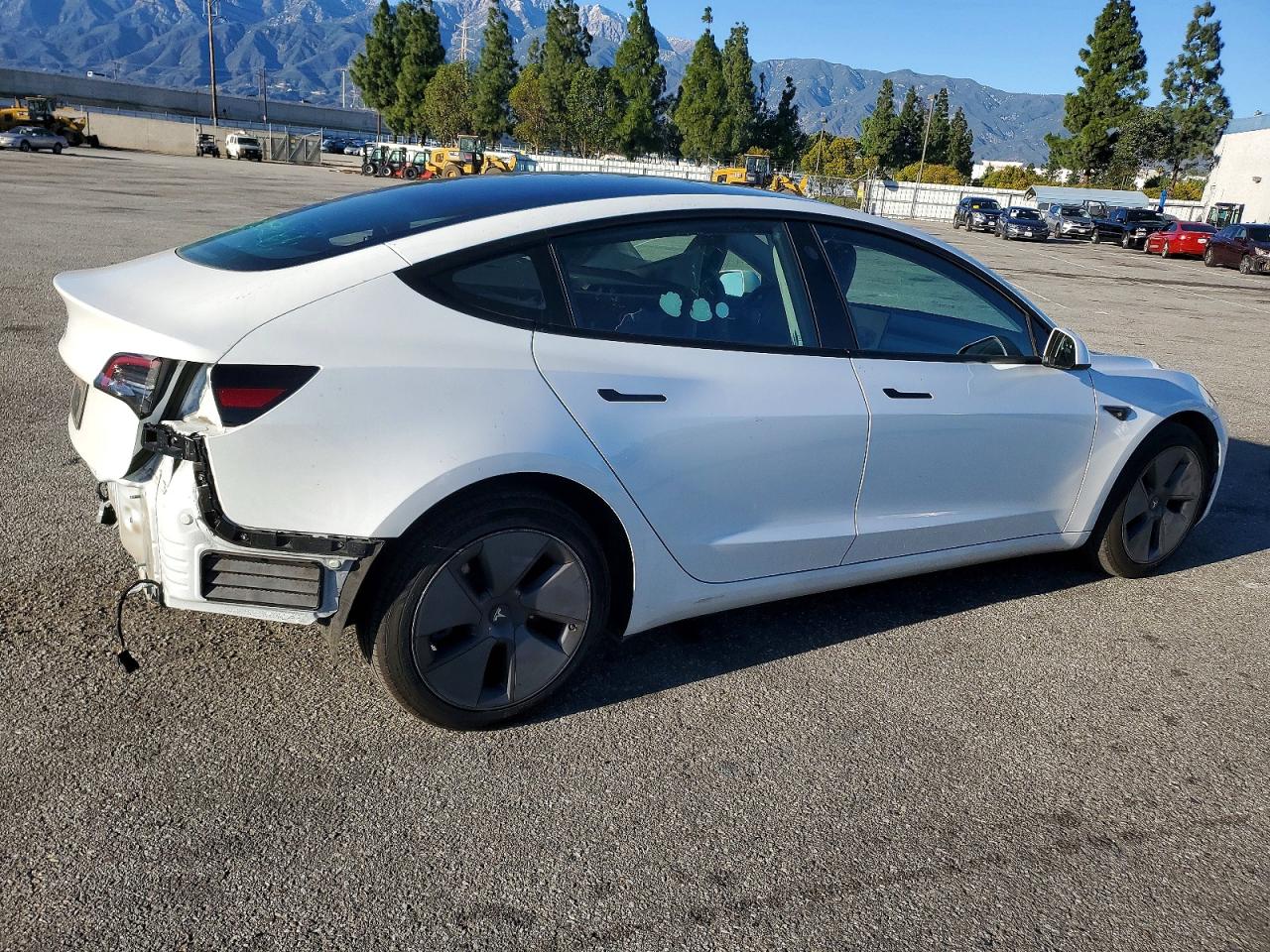 2023 TESLA MODEL 3 photo 3