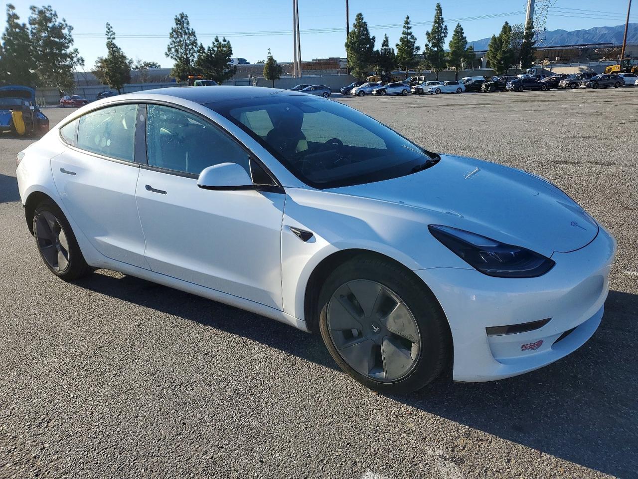 2023 TESLA MODEL 3 photo 4