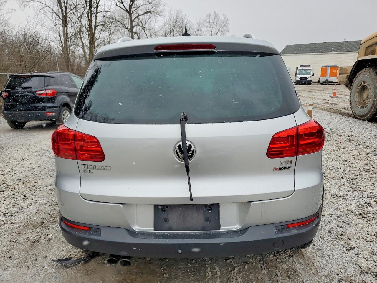 2016 VOLKSWAGEN TIGUAN S photo 6