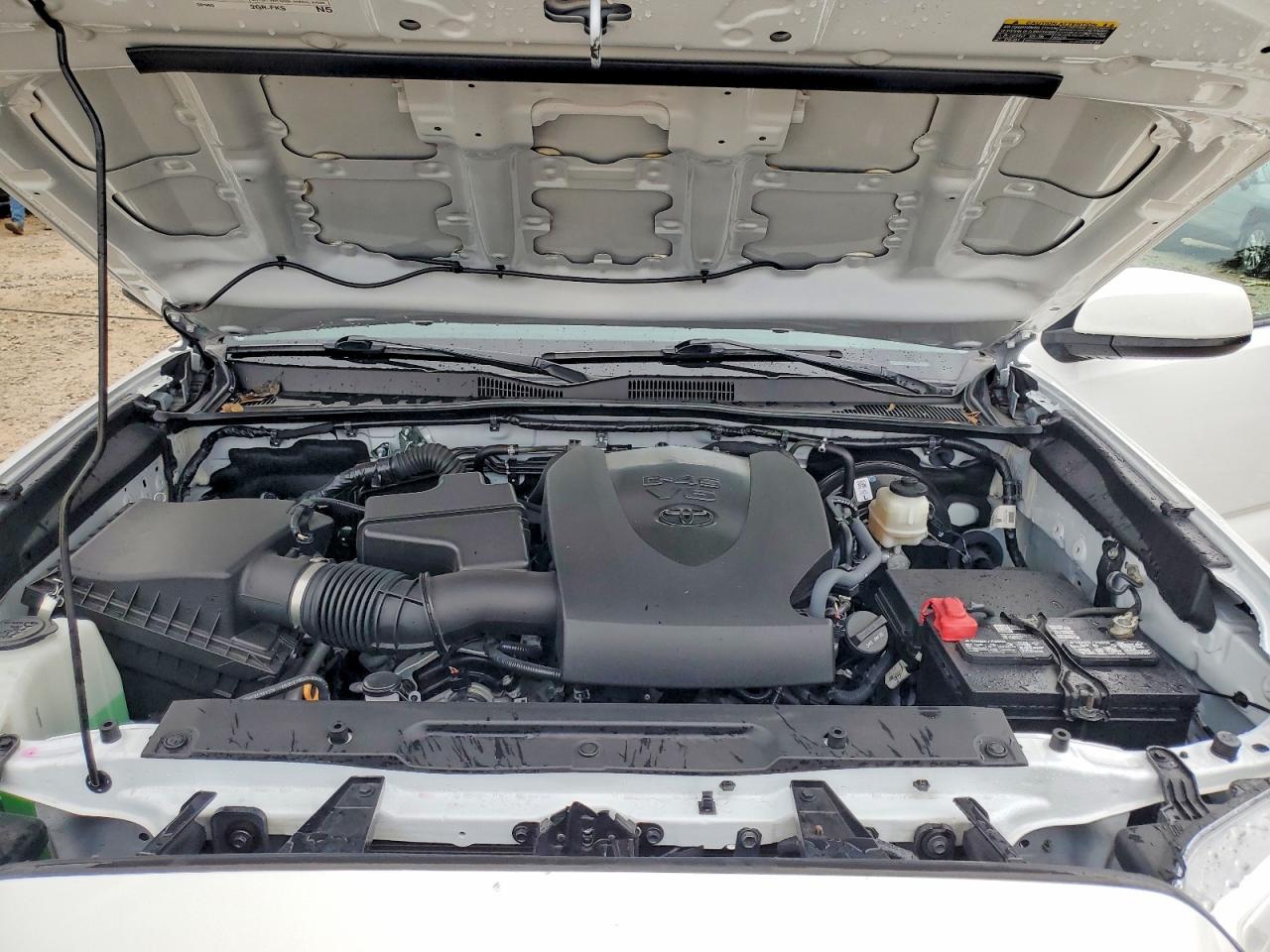 2022 TOYOTA TACOMA photo 11
