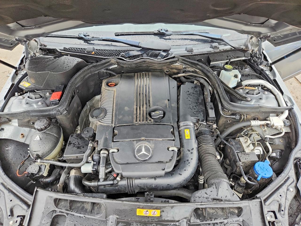 2013 MERCEDES-BENZ C 250 photo 11
