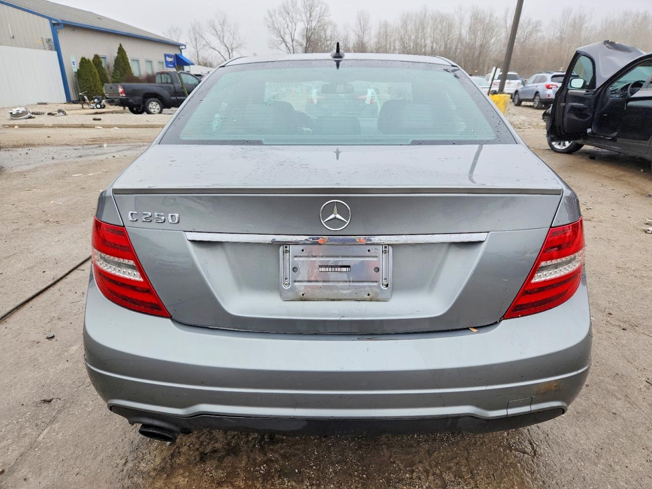 2013 MERCEDES-BENZ C 250 photo 6