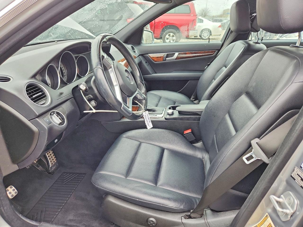 2013 MERCEDES-BENZ C 250 photo 7