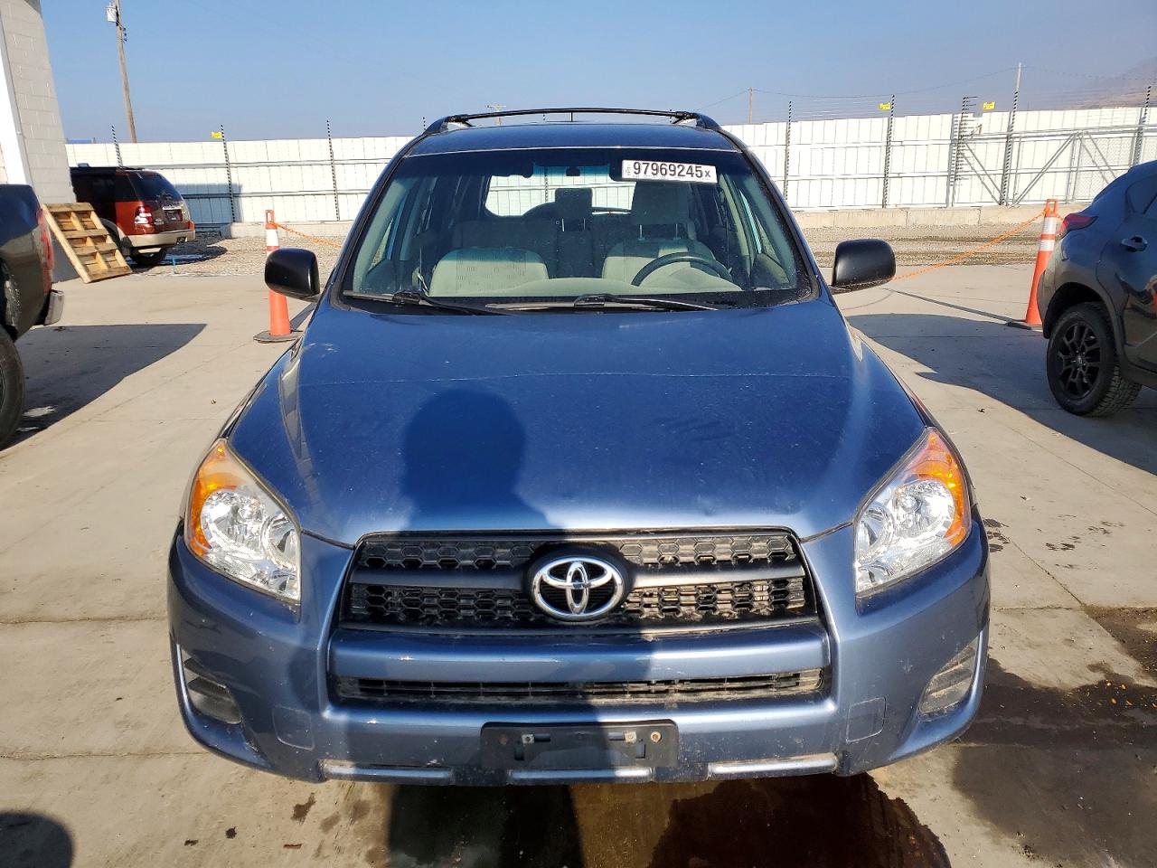 2012 TOYOTA RAV4 photo 5